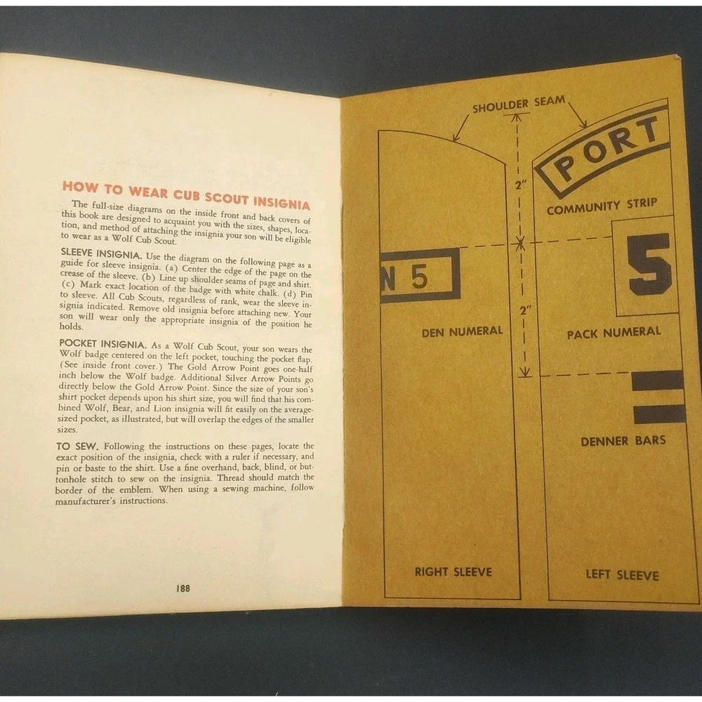 1954 Wolf Cub Scout Handbook Book Paperback VTG Educational‎ B10.1GA3405